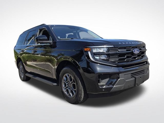 Certified 2025 Ford Expedition Active AWD/4WD image 1