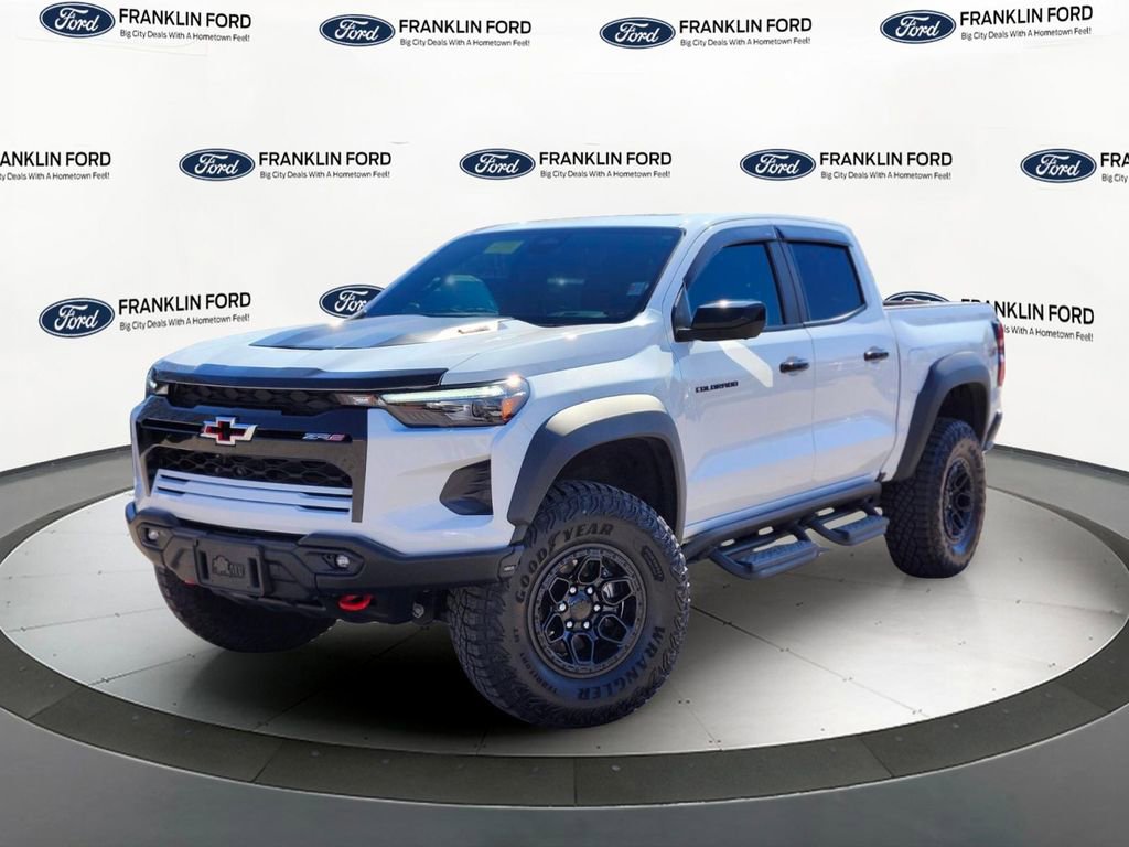 Used 2025 Chevrolet Colorado ZR2 w/ ZR2 Bison Edition