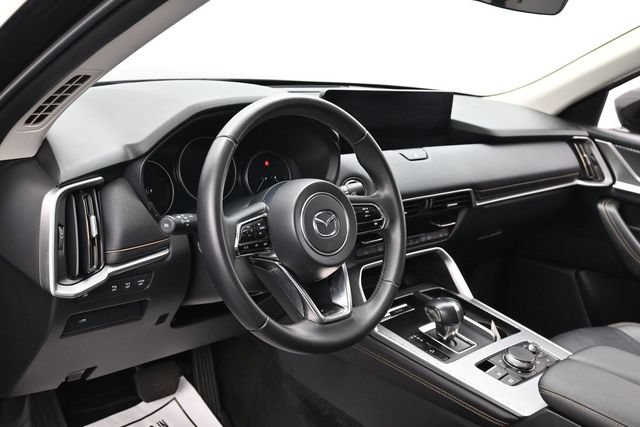 Used 2025 MAZDA CX-90 3.3 Turbo w/ Preferred Package AWD/4WD image 17