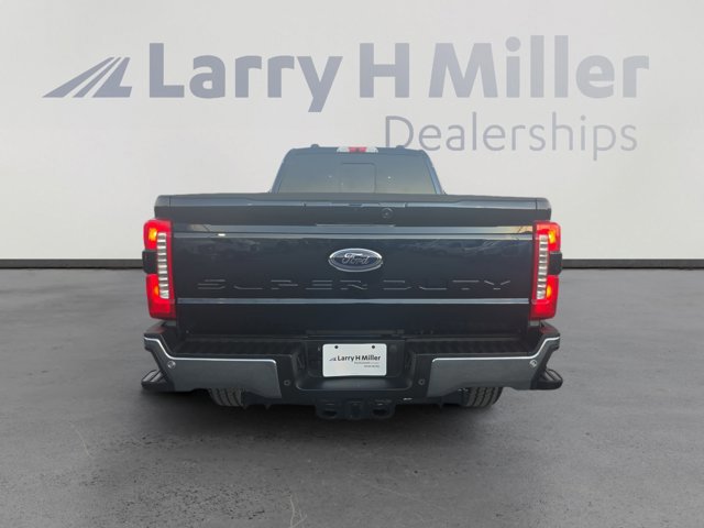 Certified 2024 Ford F350 Lariat image 4