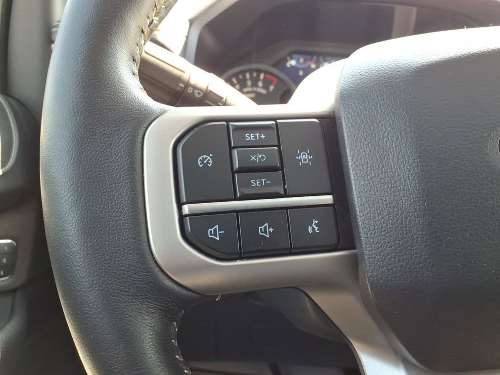 Certified 2024 Ford Expedition XLT AWD/4WD image 19