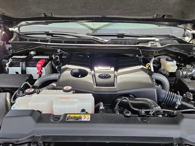Used 2024 Toyota Tundra Platinum image 25