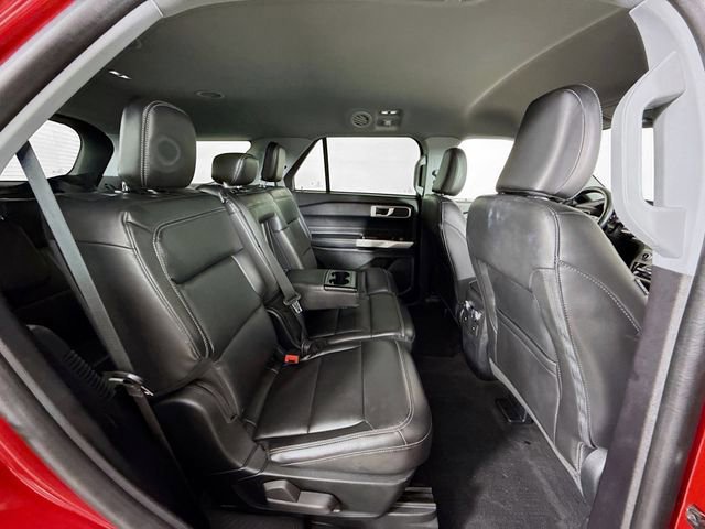 Certified 2022 Ford Explorer XLT w/ Equipment Group 202A image 28
