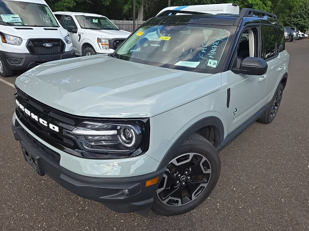 Certified 2023 Ford Bronco Sport Outer Banks AWD/4WD image 3