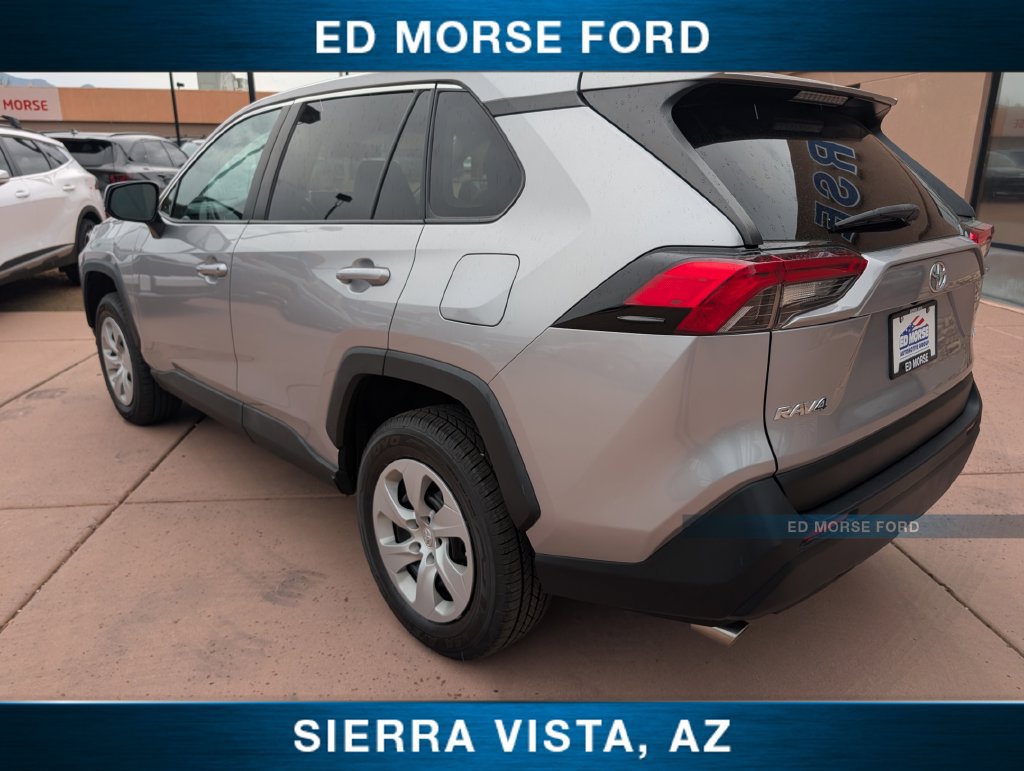 Used 2024 Toyota RAV4 LE FWD image 3