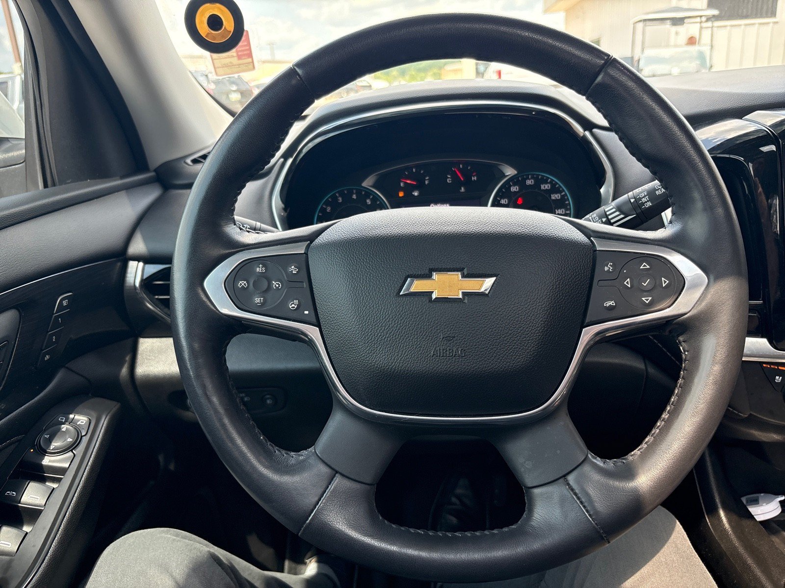 Used 2021 Chevrolet Traverse High Country AWD/4WD image 17