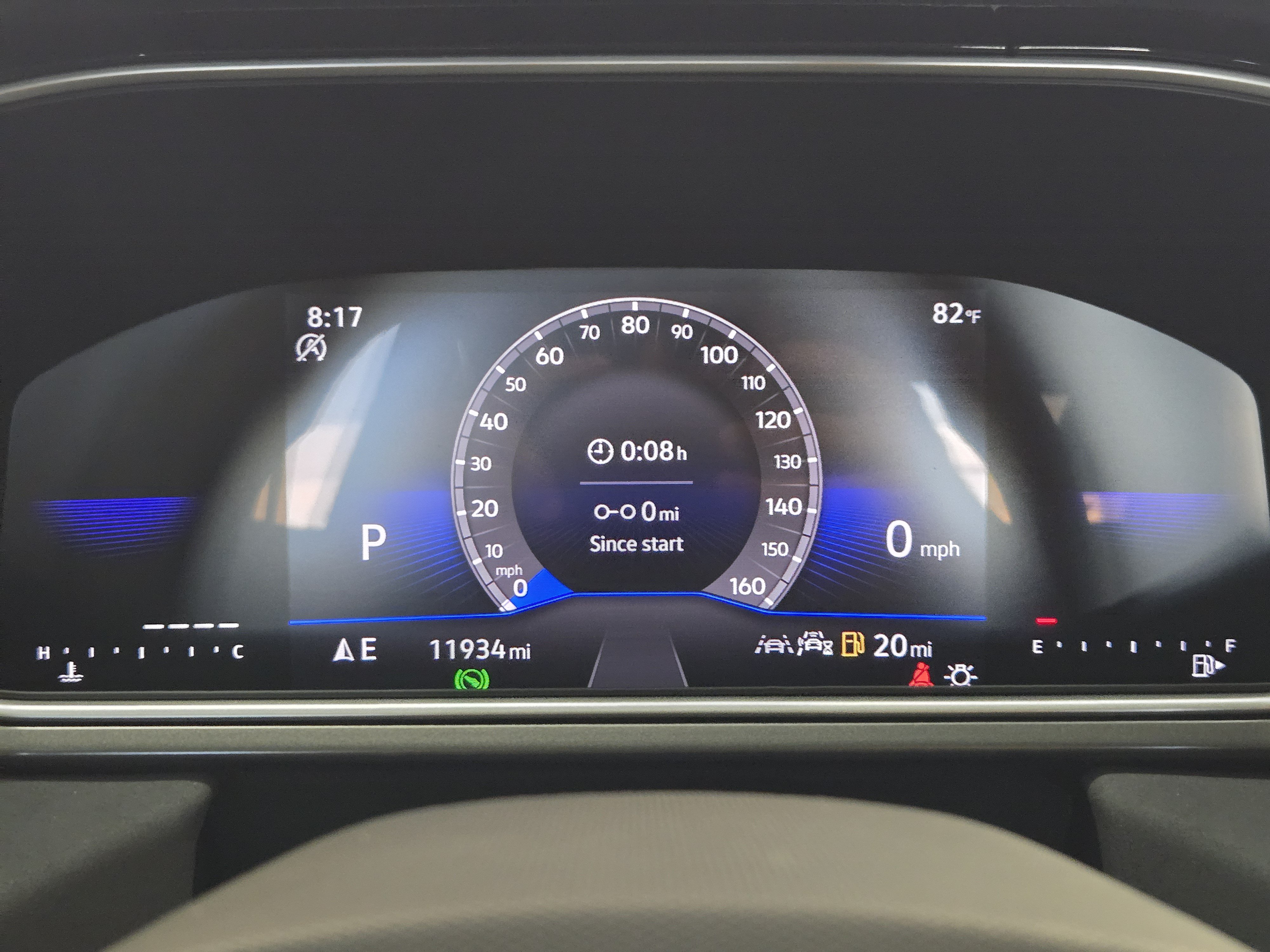 Used 2025 Volkswagen Taos SE FWD image 18