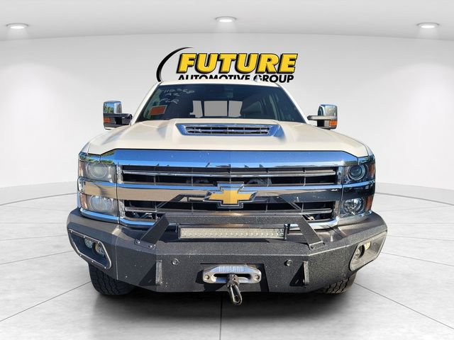 Used 2019 Chevrolet Silverado 3500 High Country w/ Duramax Plus Package AWD/4WD image 2