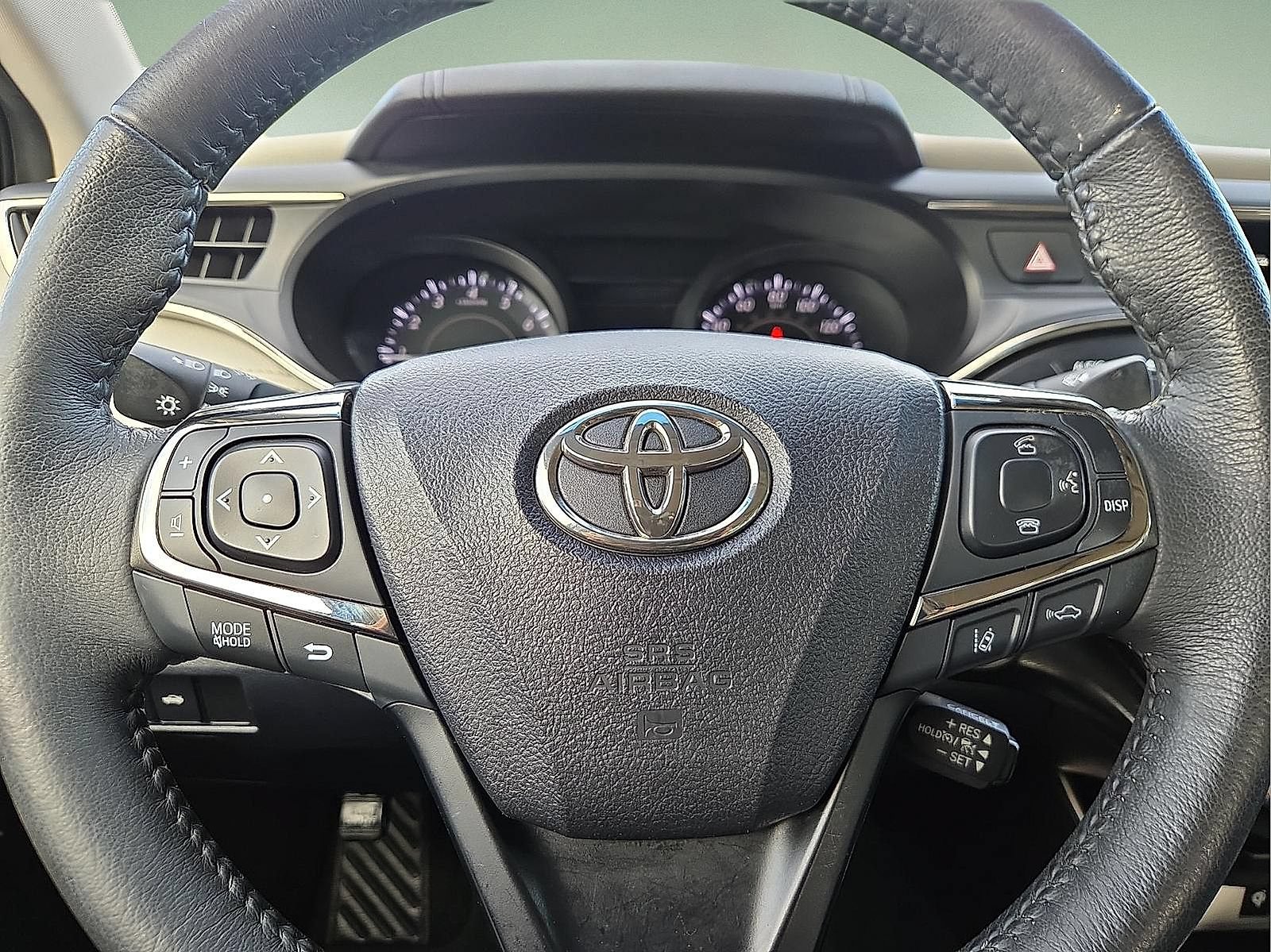 Used 2018 Toyota Avalon XLE Premium FWD image 24
