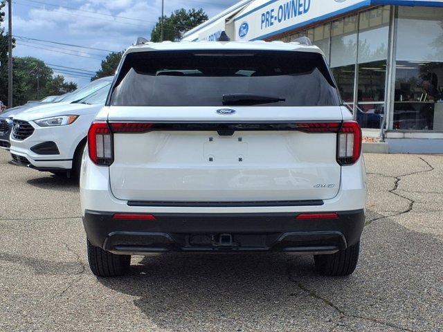 Certified 2025 Ford Explorer ST-Line AWD/4WD image 22