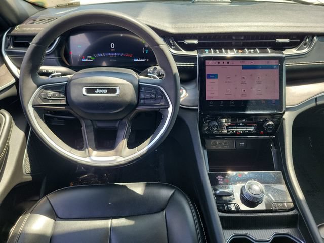 Used 2024 Jeep Grand Cherokee Limited 4xe AWD/4WD image 4