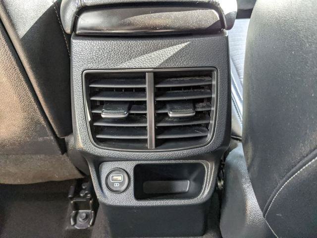Used 2023 Kia Seltos S w/ Navigation Package AWD/4WD image 17