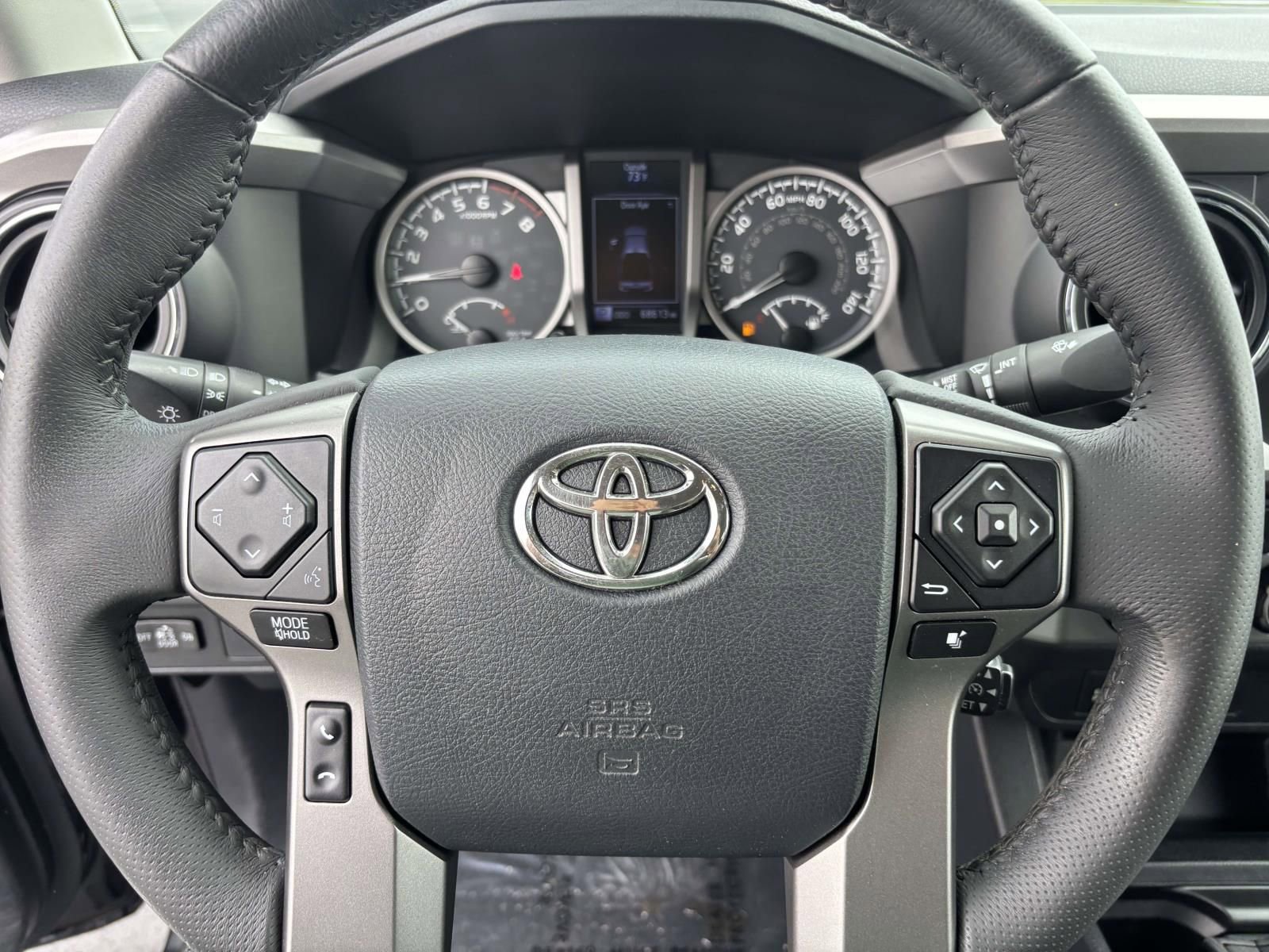 Used 2017 Toyota Tacoma SR5 image 18