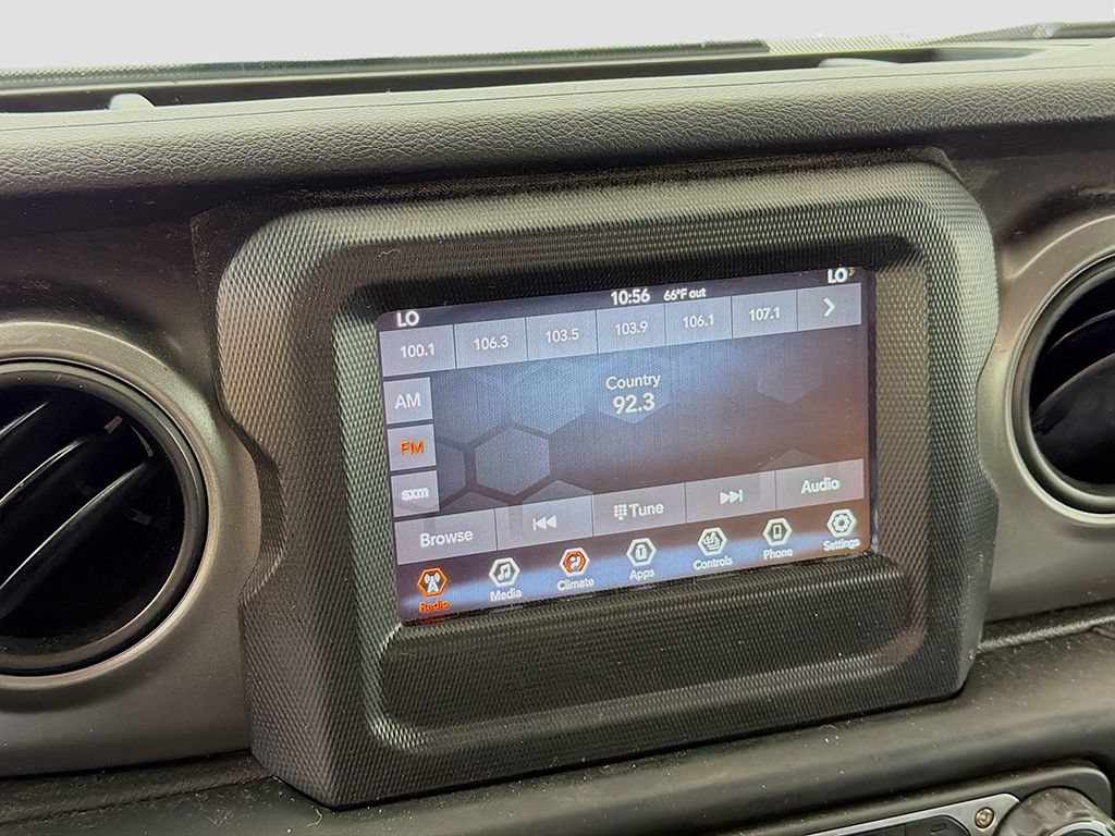 Used 2023 Jeep Wrangler Sport AWD/4WD image 33