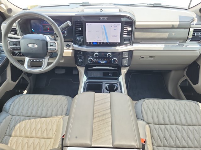 Certified 2025 Ford F350 Platinum w/ Platinum Plus Package AWD/4WD image 14