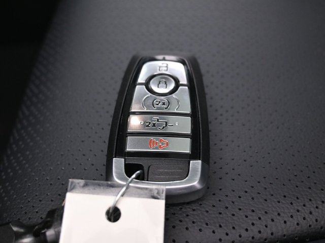 Certified 2025 Ford F250 Lariat w/ Lariat Ultimate Package AWD/4WD image 25
