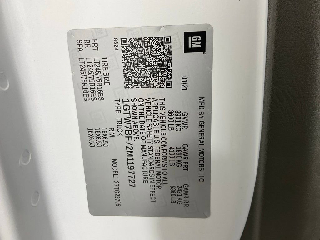 Used 2021 GMC Savana 2500 Extended image 23