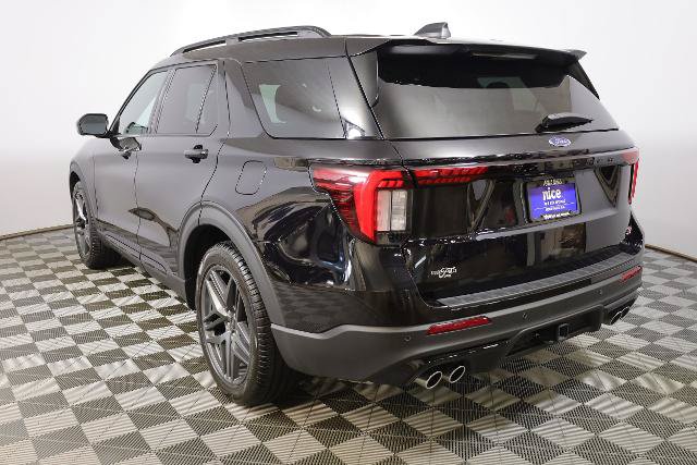Certified 2026 Ford Explorer ST w/ Sun And Sound Package AWD/4WD image 8