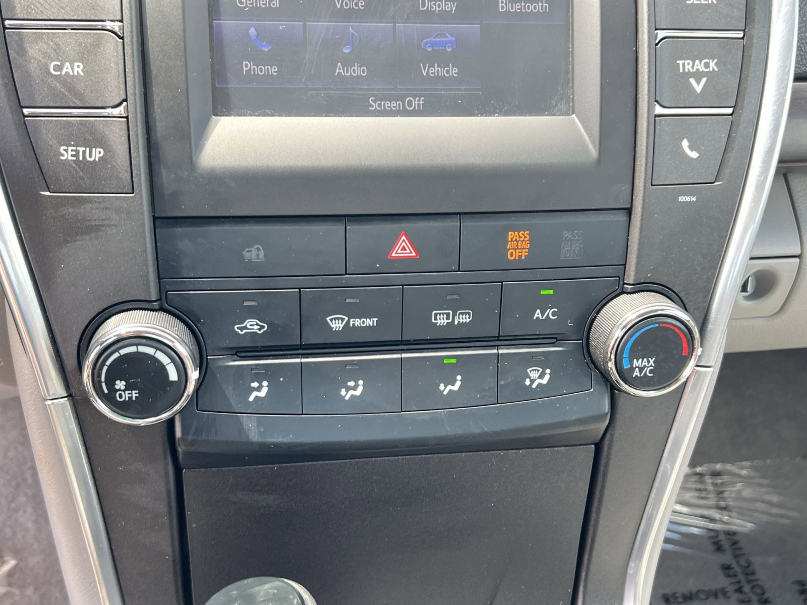 Used 2017 Toyota Camry LE FWD image 28