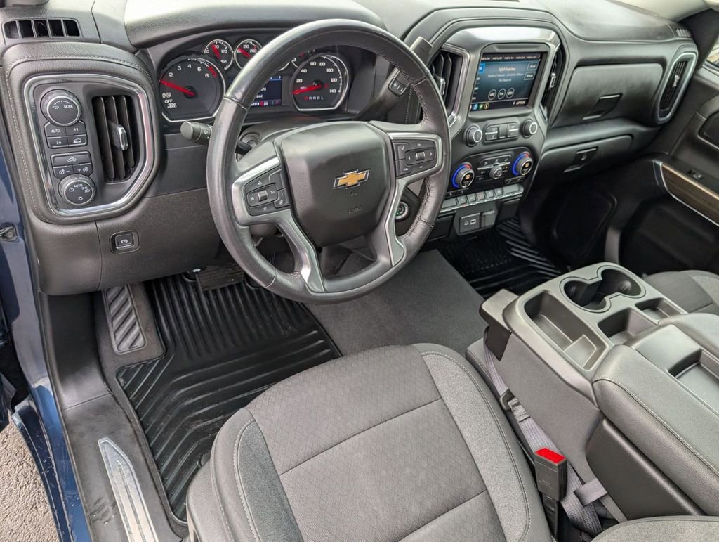 Used 2022 Chevrolet Silverado 1500 LT image 19