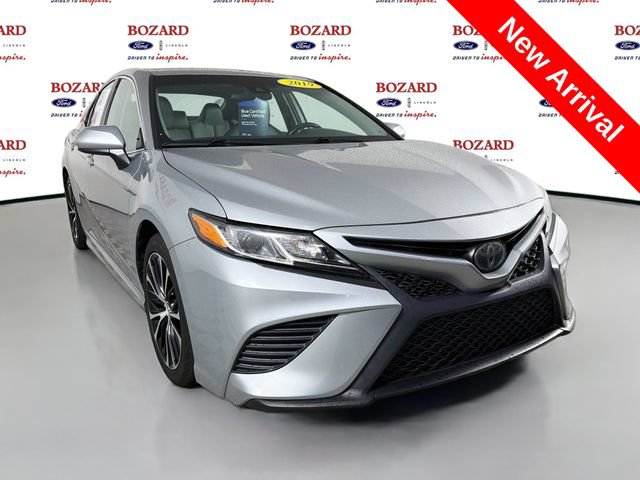Used 2019 Toyota Camry SE