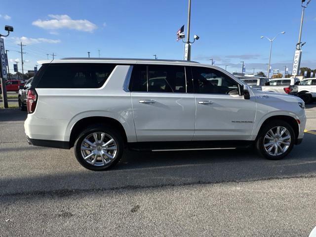 Used 2021 Chevrolet Suburban High Country image 4