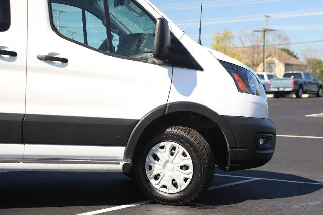Certified 2025 Ford Transit 250 Low Roof w/ Exterior Upgrade Package RWD image 5