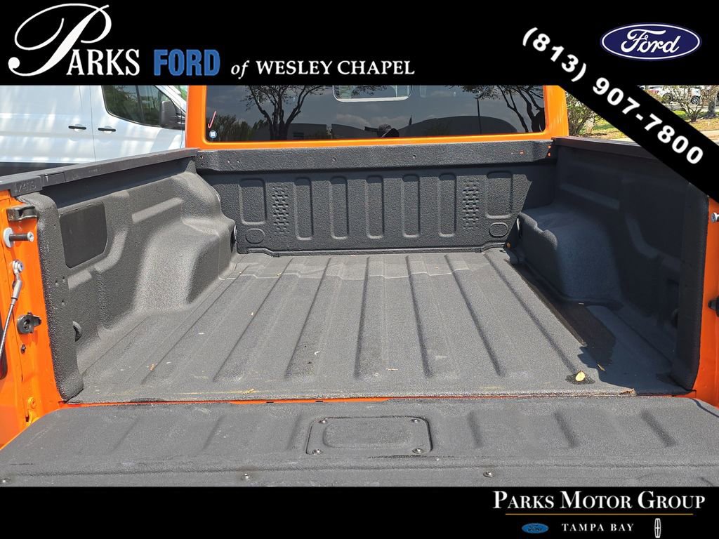 Used 2025 Jeep Gladiator Rubicon w/ Safety Group image 8