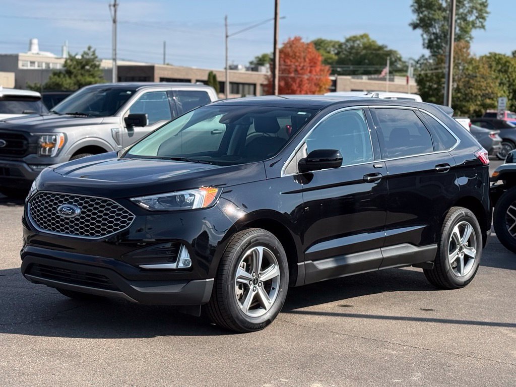 Certified 2024 Ford Edge SEL w/ Convenience Package AWD/4WD image 41