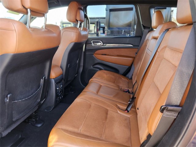 Used 2020 Jeep Grand Cherokee SRT image 16