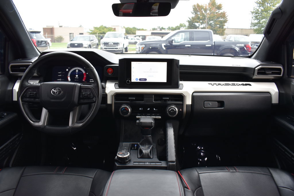 Used 2024 Toyota Tacoma TRD Off-Road AWD/4WD image 13