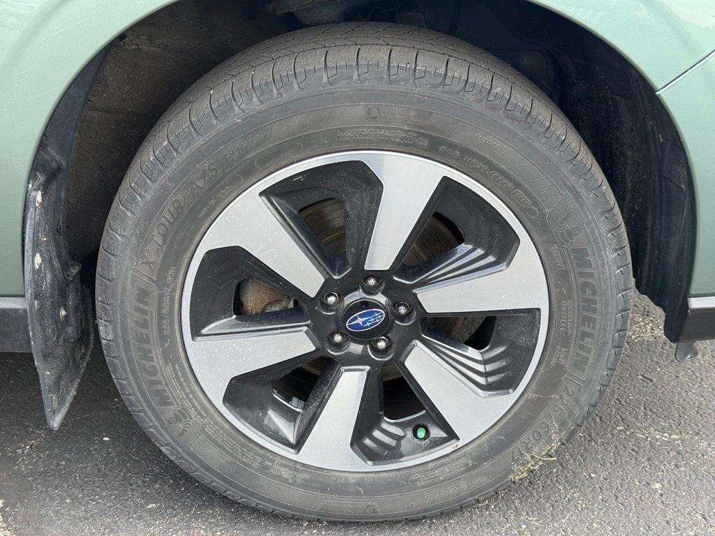 Used 2017 Subaru Forester 2.5i w/ Alloy Wheel Package AWD/4WD image 39