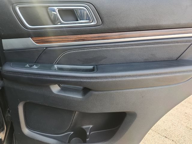 Certified 2018 Ford Explorer Limited w/ Equipment Group 301A AWD/4WD image 32