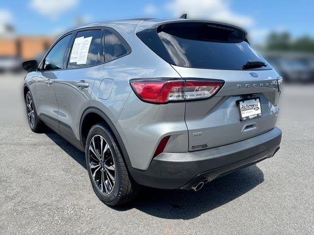 Certified 2022 Ford Escape SE w/ SE Sport Appearance Package AWD/4WD image 6