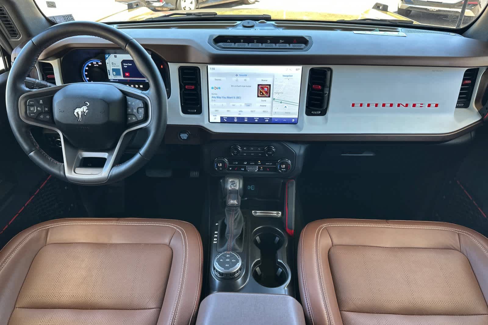 Certified 2024 Ford Bronco Heritage Edition AWD/4WD image 3