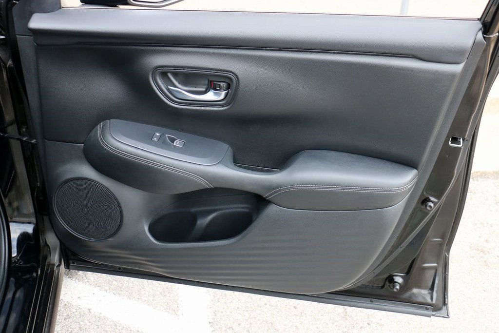 Used 2025 Honda HR-V EX-L image 32
