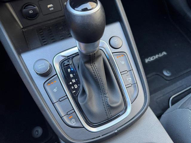Used 2022 Hyundai Kona Limited AWD/4WD image 22