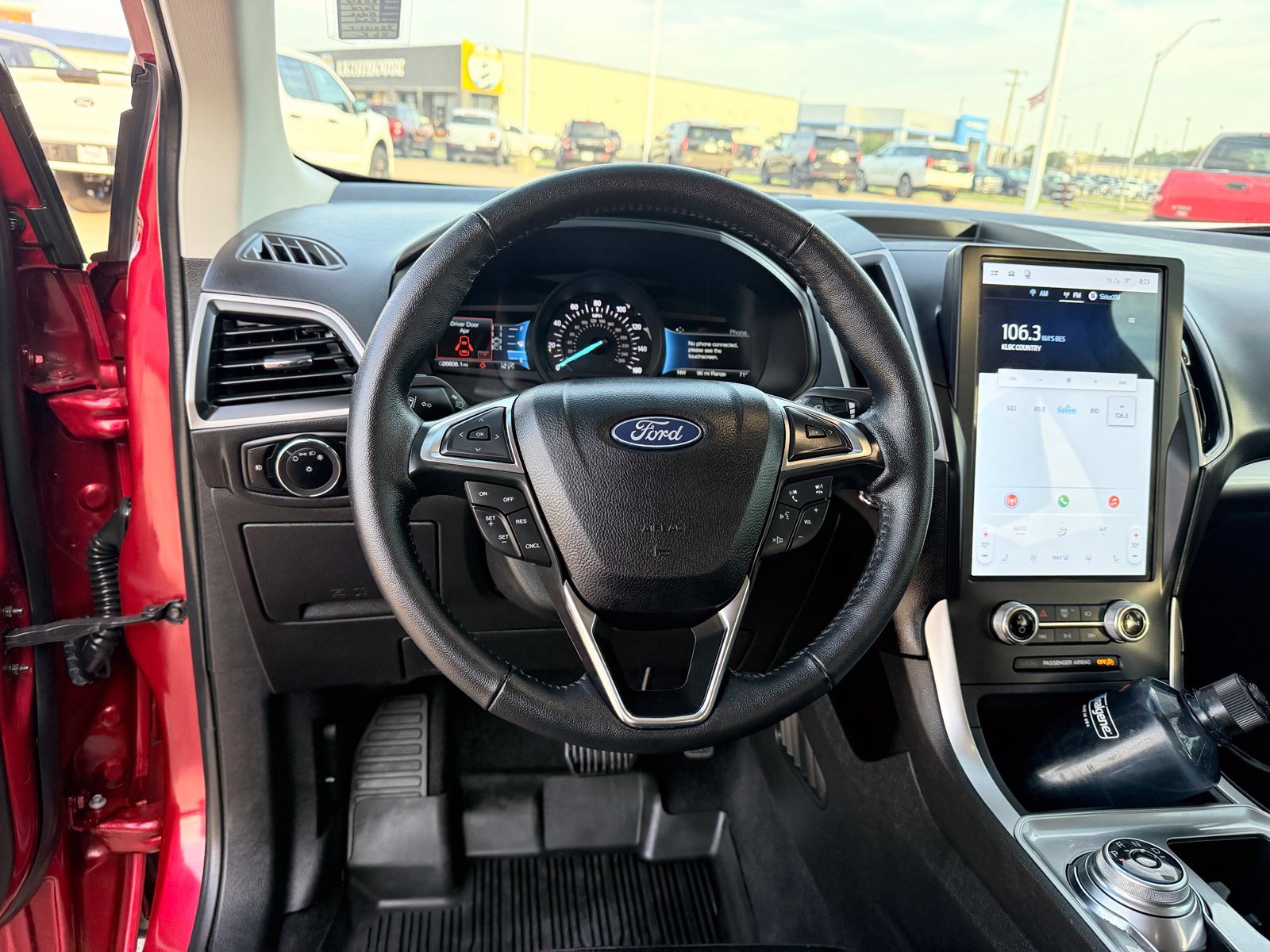 Certified 2024 Ford Edge SEL w/ Convenience Package AWD/4WD image 12