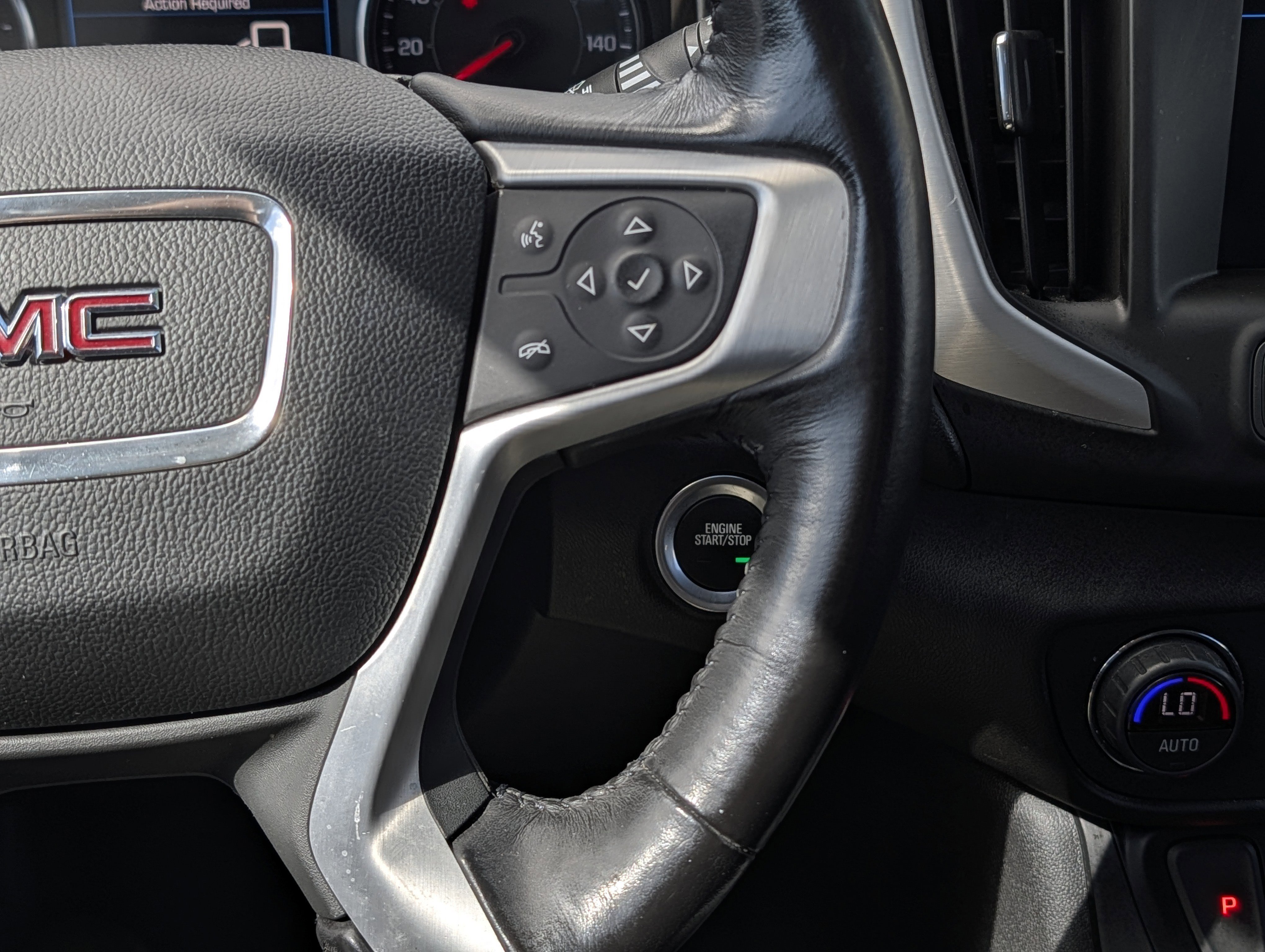 Used 2019 GMC Terrain SLE w/ Driver Convenience Package image 25