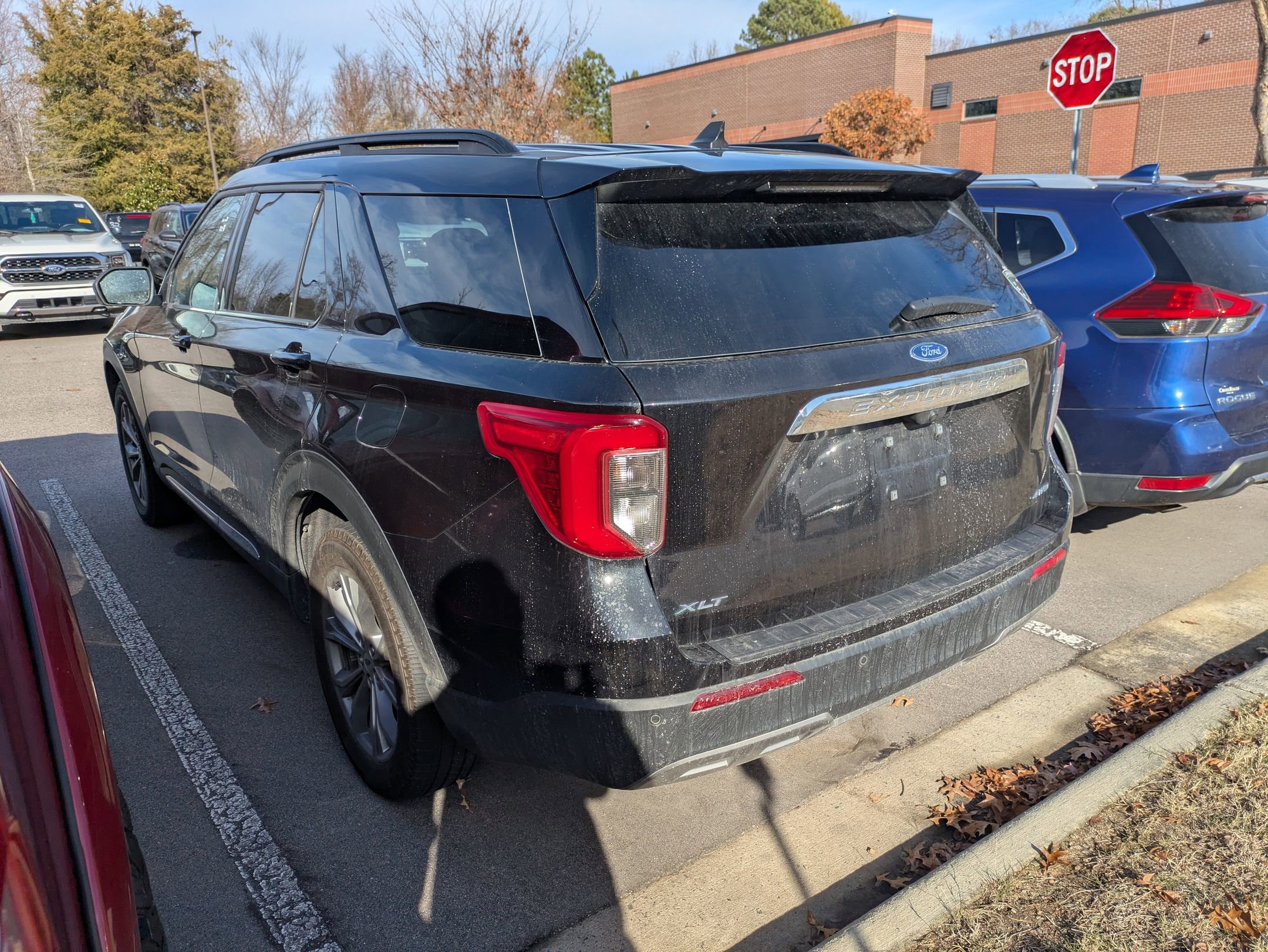 Certified 2023 Ford Explorer XLT w/ Equipment Group 202A image 4