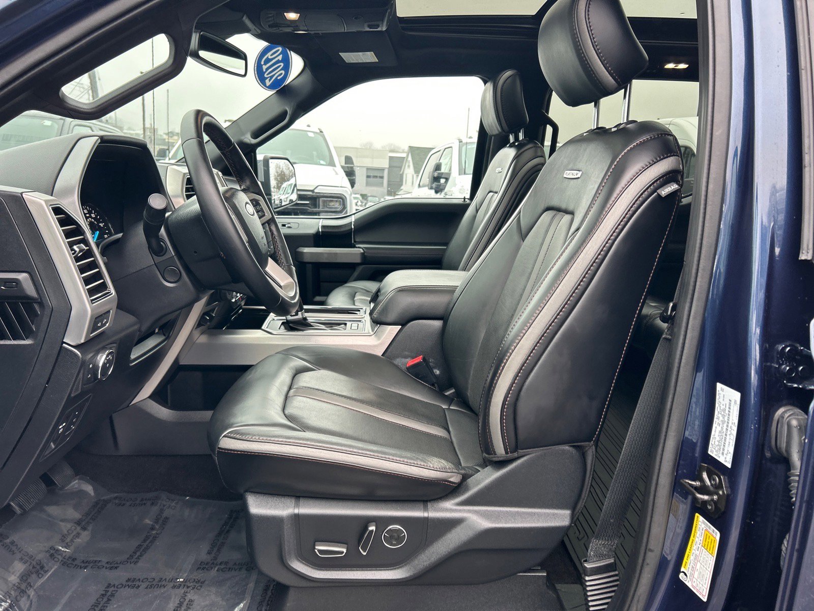 Certified 2019 Ford F150 Platinum w/ Equipment Group 701A Luxury image 9