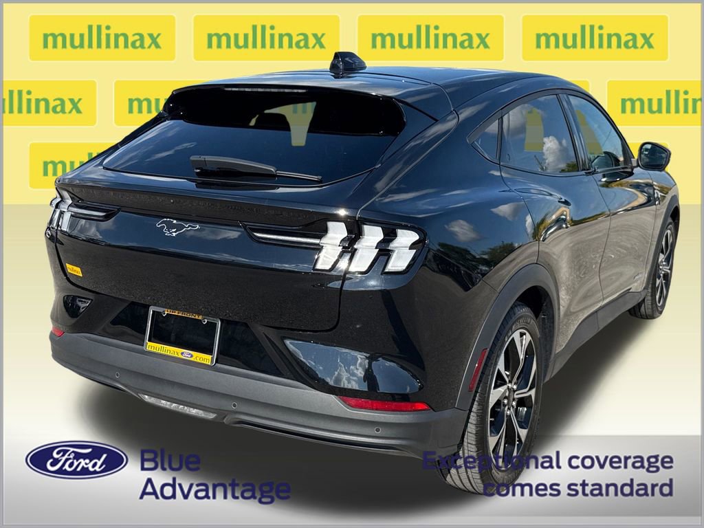 Certified 2025 Ford Mustang Mach-E Select image 4