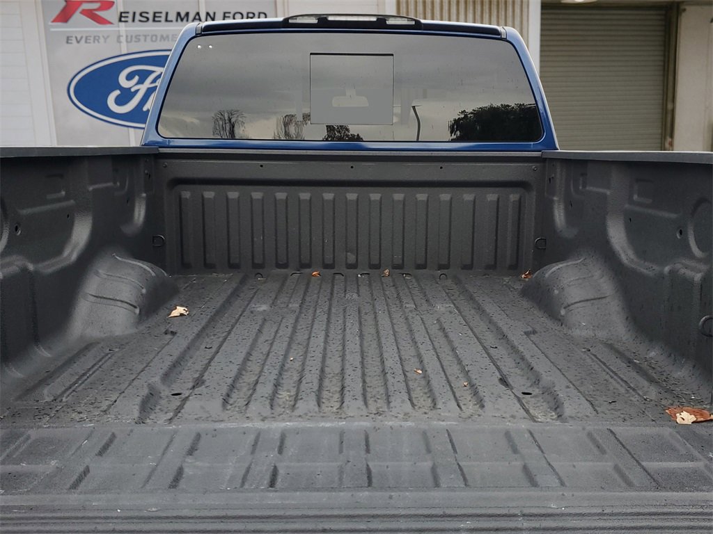 Used 2019 Nissan Titan SV image 7