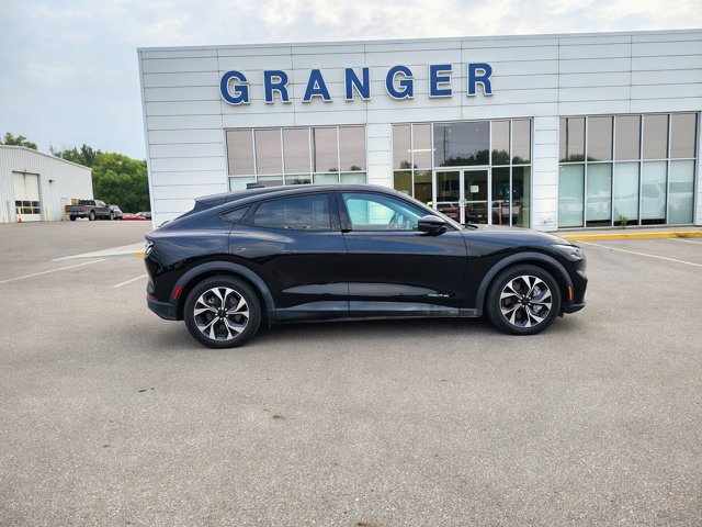 Certified 2025 Ford Mustang Mach-E Select AWD/4WD image 6