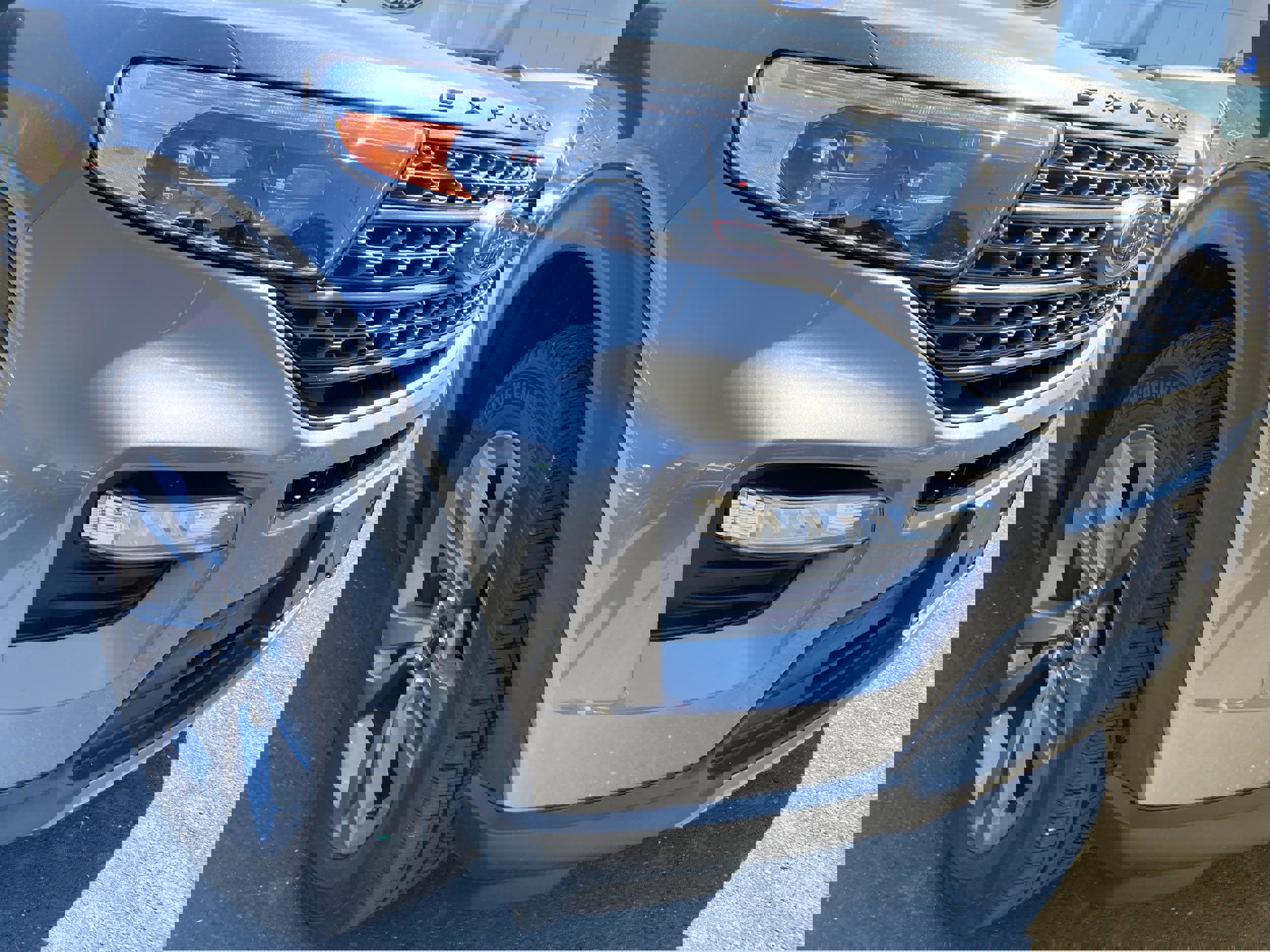 Certified 2022 Ford Explorer XLT w/ Equipment Group 202A image 6