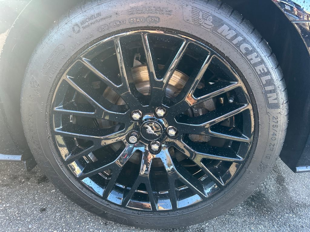 Certified 2018 Ford Mustang GT w/ GT Performance Package image 32