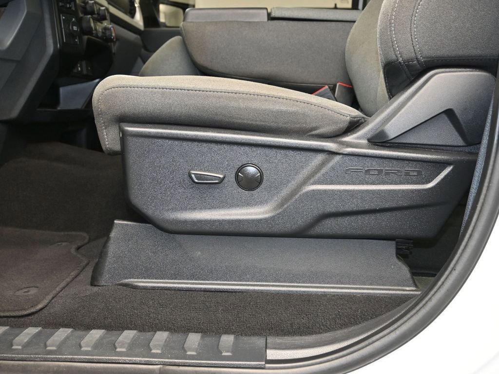 Certified 2024 Ford F350 XLT AWD/4WD image 13