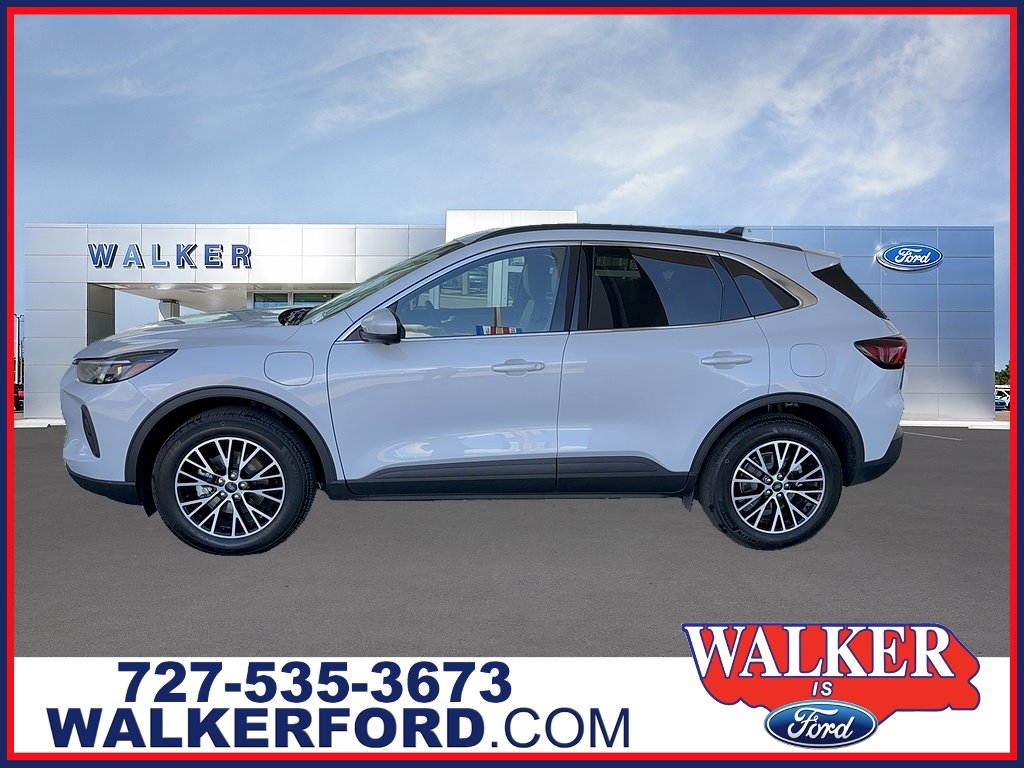 Certified 2025 Ford Escape SE w/ PHEV Premium Package