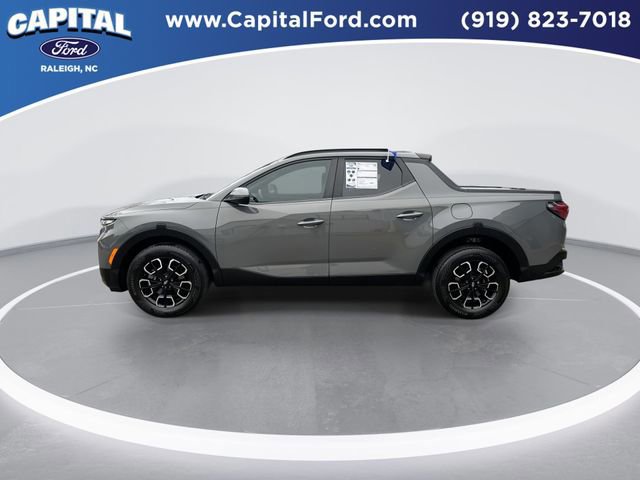 Used 2022 Hyundai Santa Cruz SEL Premium image 3