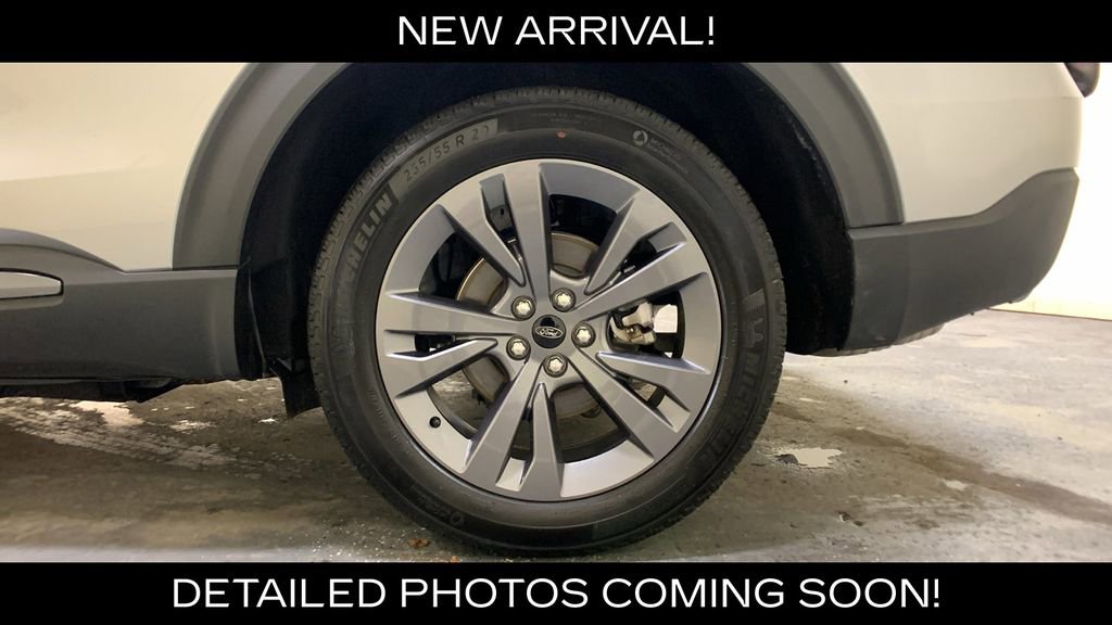 Certified 2023 Ford Explorer XLT w/ Equipment Group 202A image 23